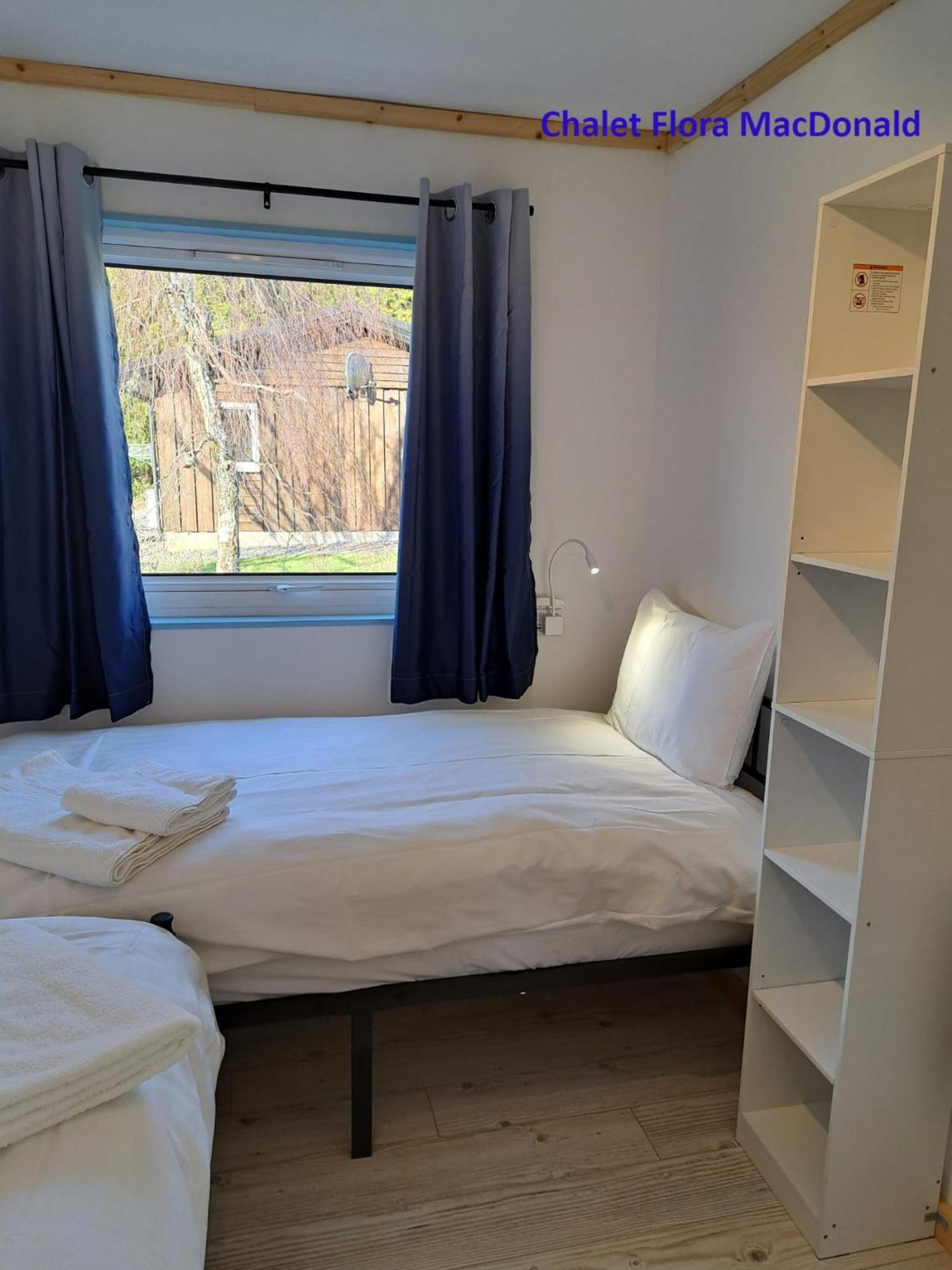 Airdeny Chalets Тинилт Стая снимка